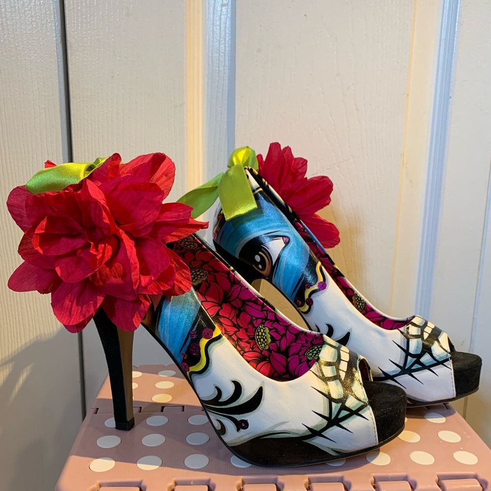 Iron Fist Lady Killer heels size 8